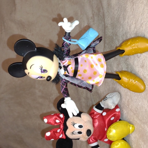 (2) 💖Minnie Mouses plush and poseible 6" 8" - Picture 7 of 9